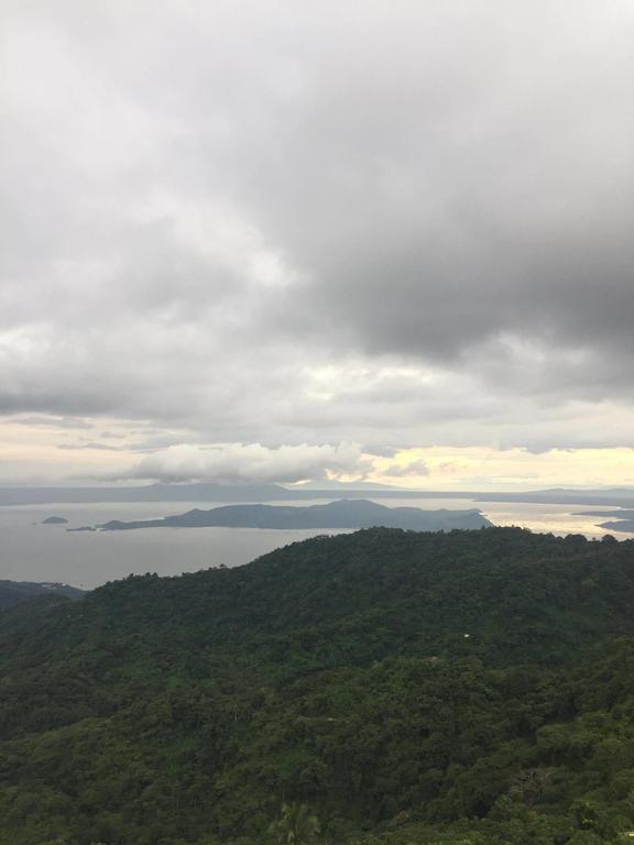Sky'S At Prime Residences -Tagaytay Tagaytay City Bagian luar foto